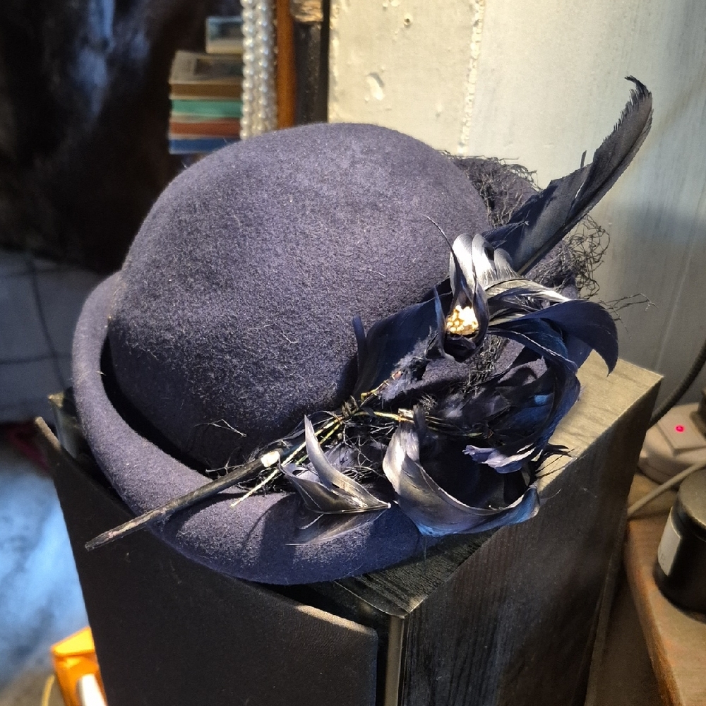 Vintage Derby Day Navy Hat